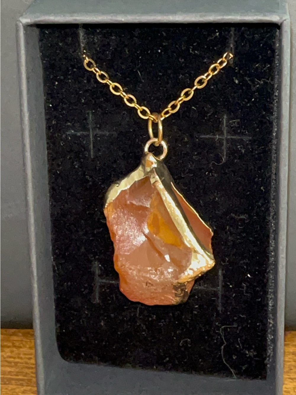 Gold-Tone Amber Stone Pendant Necklace for Women